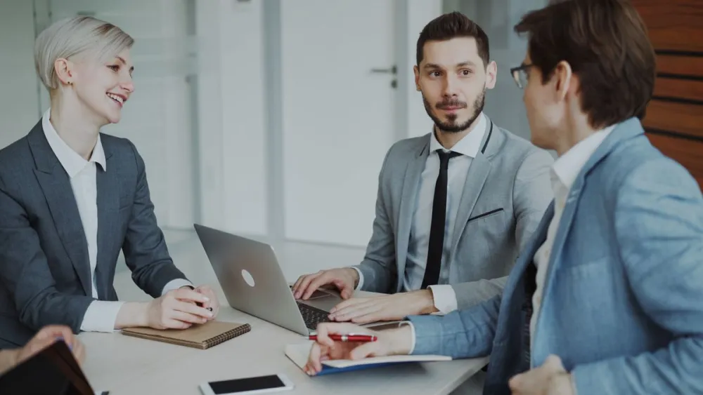 Commercial en rendez-vous client à La Réunion